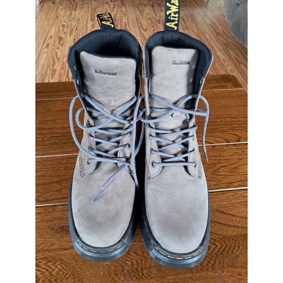 Brand New Men's Doc Martens Brown Size 9 Tan - Picture 1 of 4